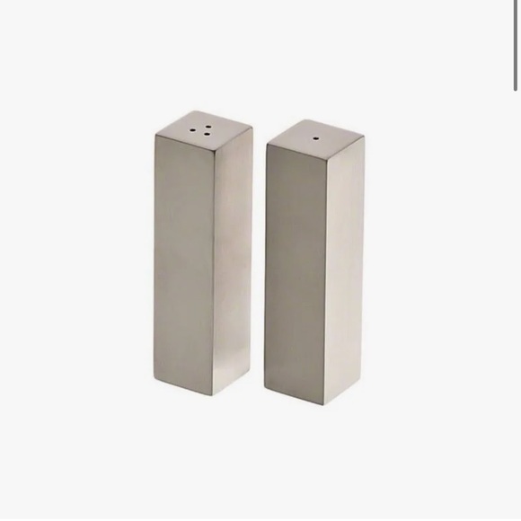 🩶American Metalcraft Salt and Pepper Shakers - Picture 6 of 10